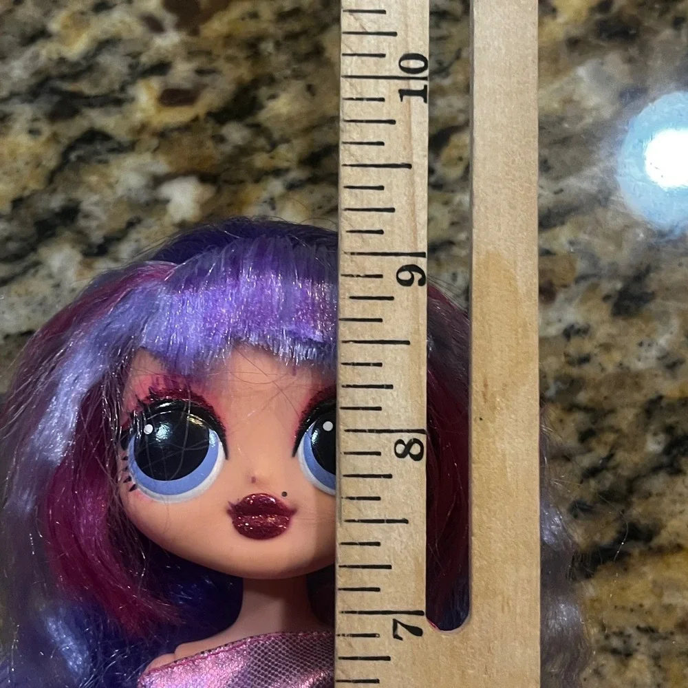LOL Surprise OMG Winter Disco Shadow Fashion Doll Purple Hair Dress‎ Boots 9.5in